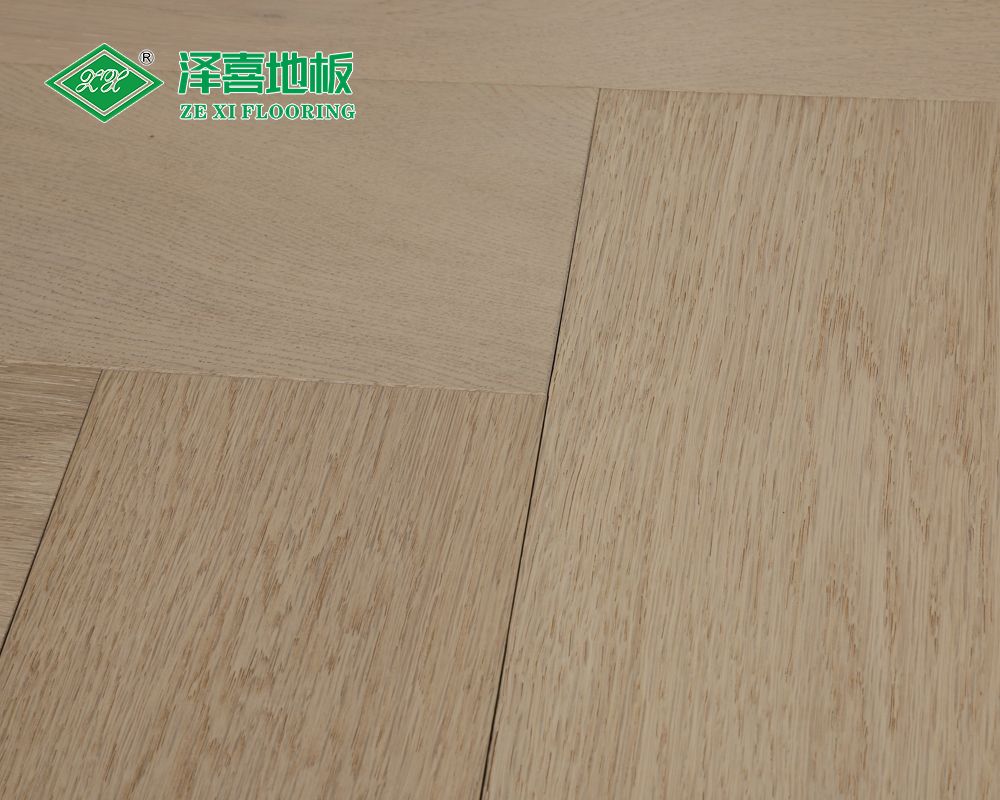 893A1318.jpg
